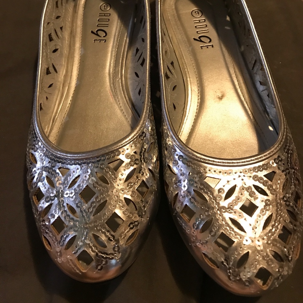Silver flats.